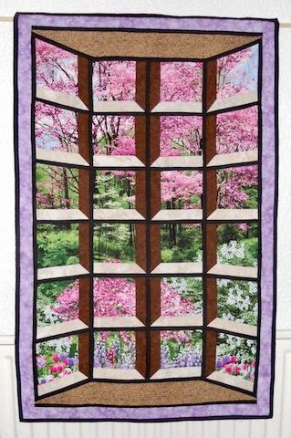 bay attic window pane quilt pattern free
